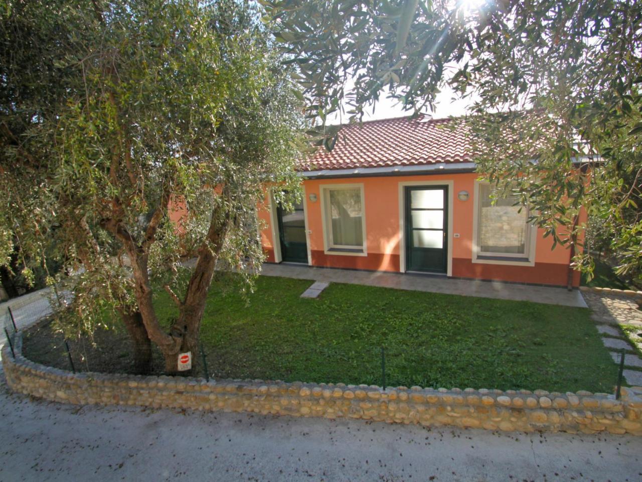 Apartment Borgoverde-2 By Interhome Imperia Exterior photo